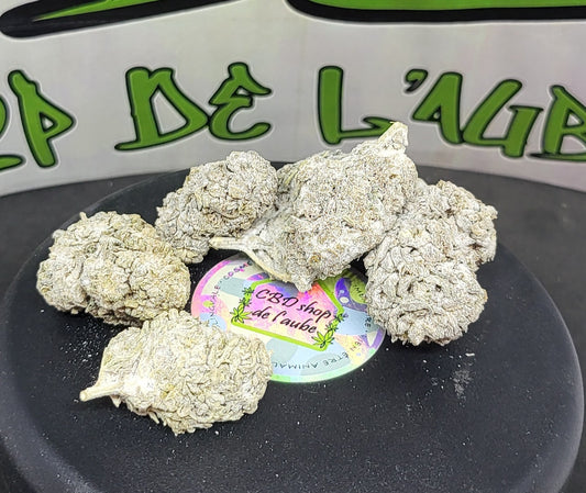 SNOW WHITE - INDOOR PREMIUM - 14.7 CBD - 20 % CBG