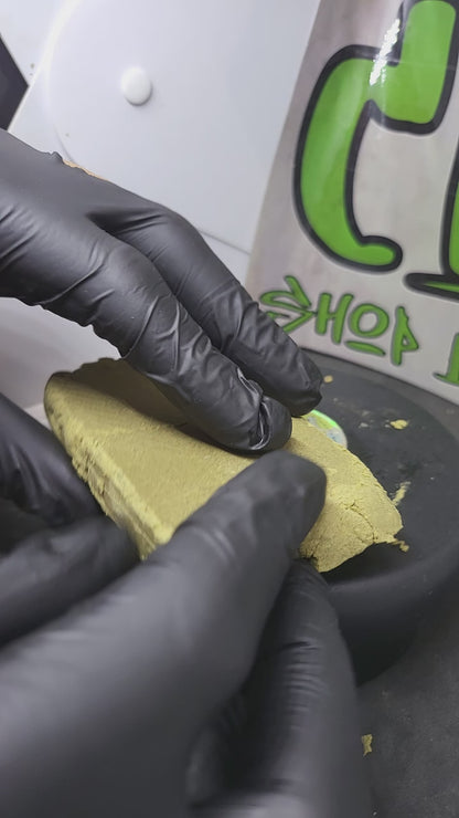ISOLAT 🇨🇭 - Résine - 57 % CBD - 10-OH