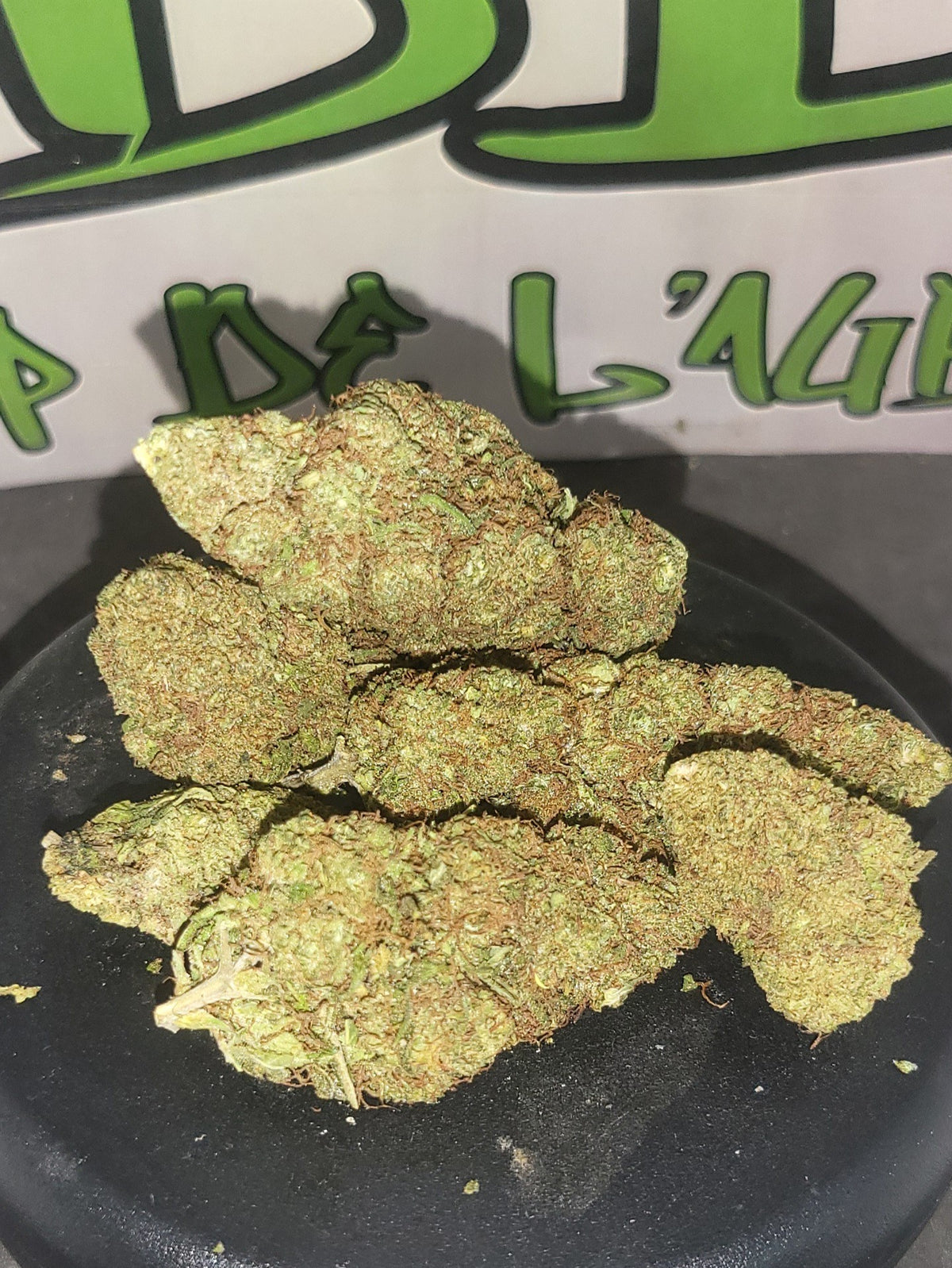 Urugayenne suisse Indoor Premium 14,5 % CBD + 10-OH